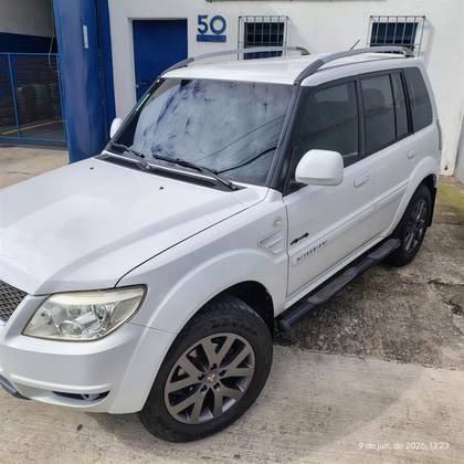 MITSUBISHI PAJERO TR4 2.0 4X4 16V 140CV FLEX 4P AUTOMÁTICO MITSUBISHI PAJERO TR4 2.0 4X4 16V 140CV FLEX 4P AUTOMÁTICO